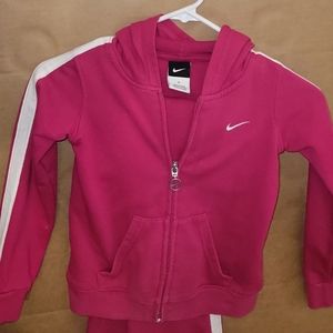 Nike Sportswear girls size 6 Full-Zip Set pink